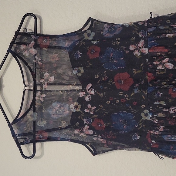 Disney Lauren Conrad Snow White floral Dress size 6 - Picture 2 of 8